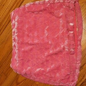 🦊 4 For $12 Cupcake and Cashmere Pink Velvet Heart on Mesh Overlay Mini Skirt